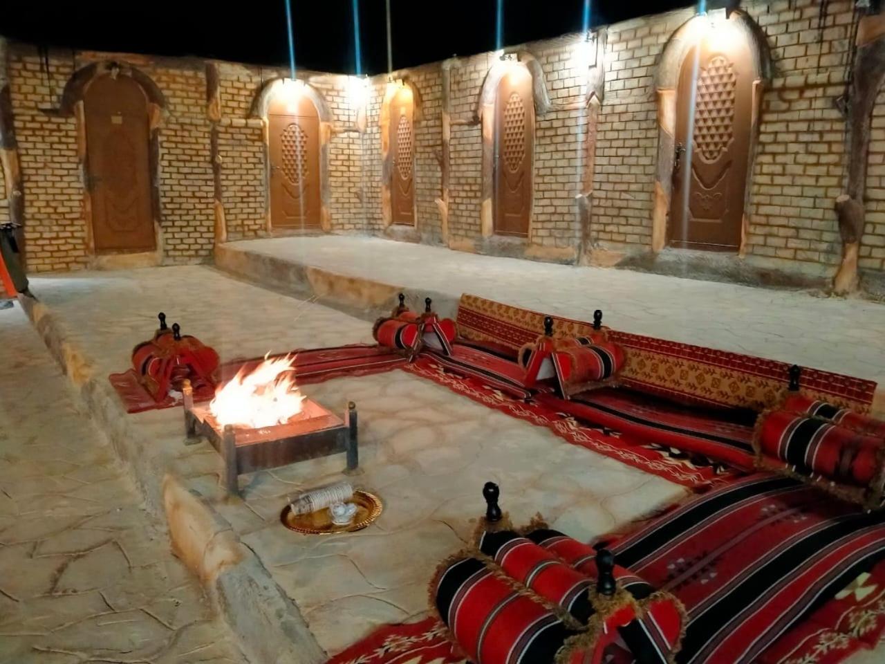 Little Petra Heritage Village Вади Муса Экстерьер фото