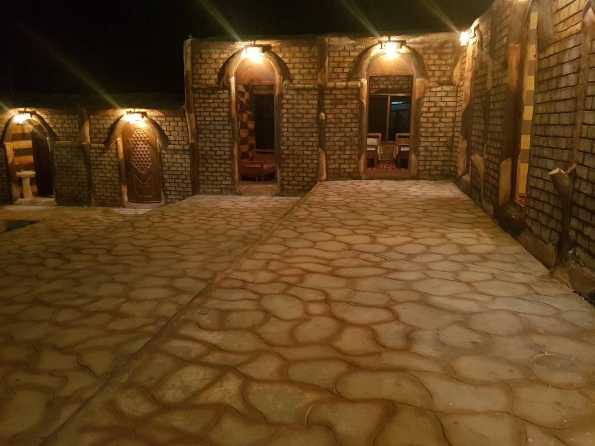 Little Petra Heritage Village Вади Муса Экстерьер фото